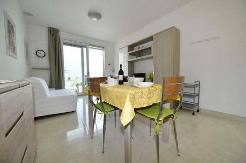 Apartamento Casa Navene Lorenzi