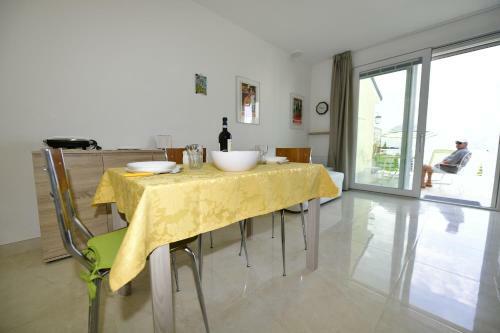 Apartamento Casa Navene Lorenzi