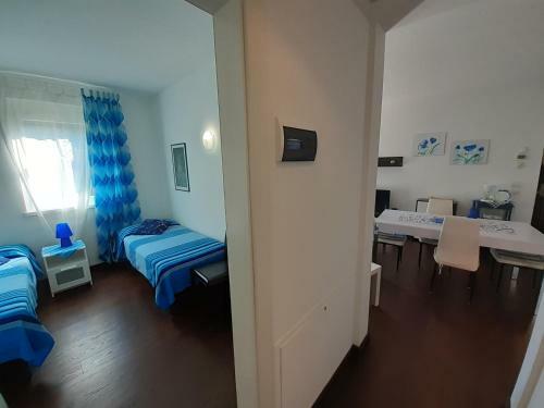 Lake View Apartment
