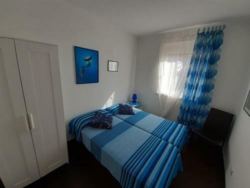 Lake View Apartment