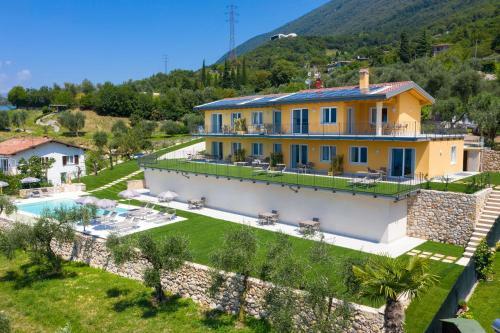 Pinini Country Apartments