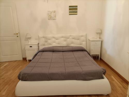 Sonny Apartments