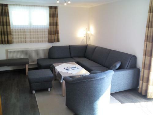 Hostal G�stehaus Alpenruh