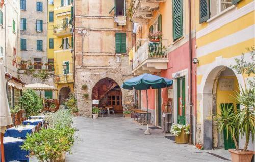 Beautiful Home In Marina Di Carrara With 2 Bedrooms
