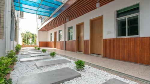 Floral Hotel Shenzhen Dongshan