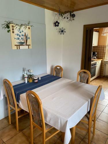 Hostal Pension G�rgen