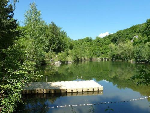 Apartamento Sch�ne Ferienwohnung Im Herzen Von Quentel