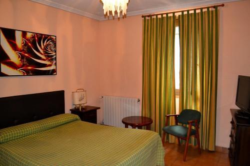 Hostal Aribel Longinos