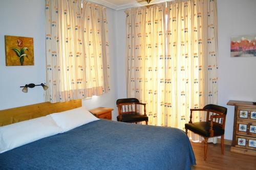 Hostal Aribel Longinos