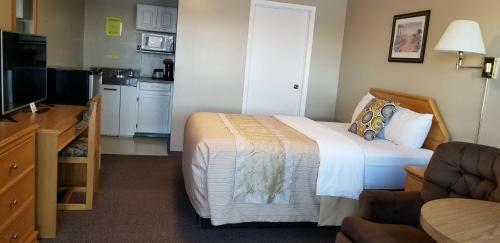 Athabasca Lodge Motel