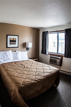 Hotel Fargo Inn And Suites