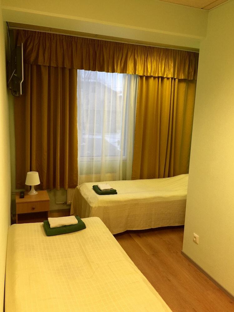 Center Hotel