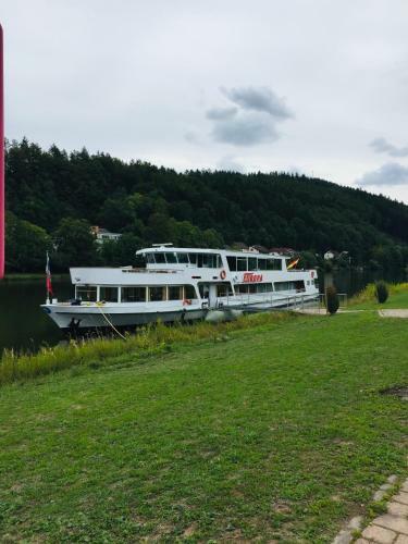 Apartamento Natur Und Neckarblick Bei Heidelberg