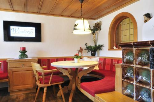 Hostal G�stehaus Wineberger