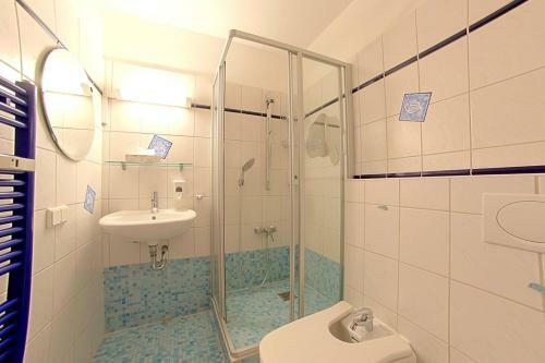 Apartment 255