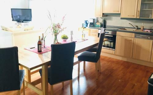 Apartamento Ferienwohnung ?am Gnaucks Hutberg?