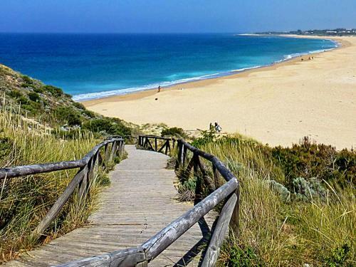 Villa Chalet En Ca�os De Meca En Primera L�nea Del Mar