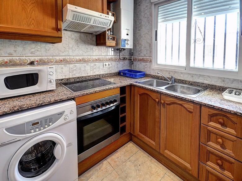 Apartamentos Turisticos Marina D�or 1� Linea