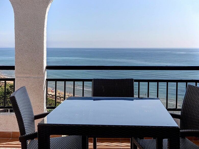 Apartamentos Turisticos Marina D�or 2a Linea