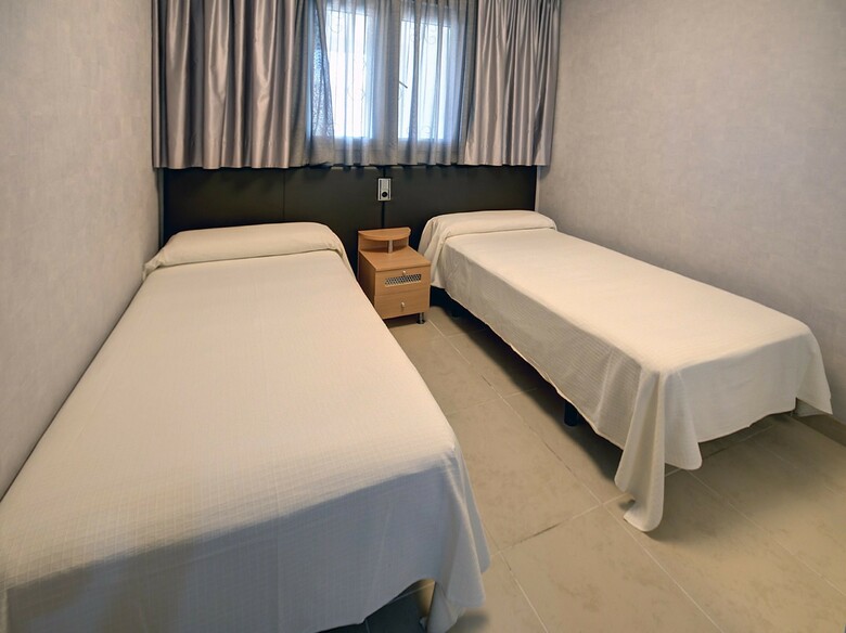 Apartamentos Turisticos Marina D�or 2a Linea
