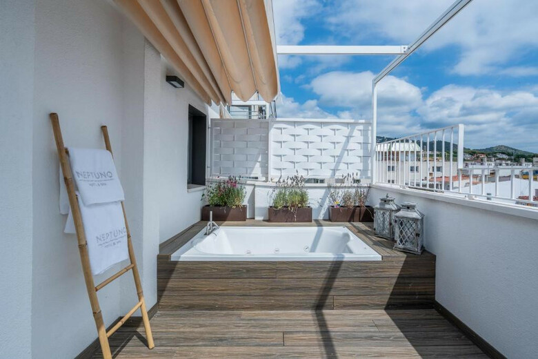 Neptuno Hotel & Spa