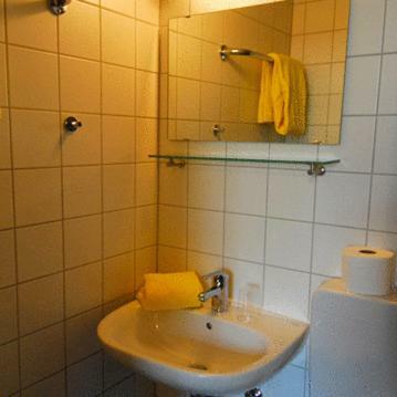 Hostal G�stehaus Zur Linde