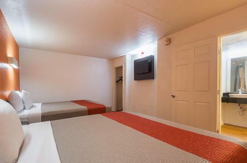 Motel 6 Garland Northwest Highway