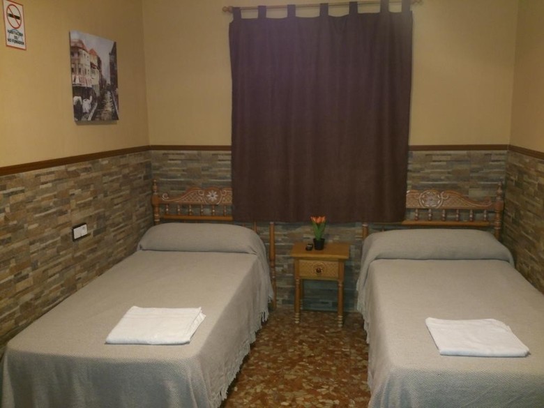 Hostal Pensi�n Los Faroles
