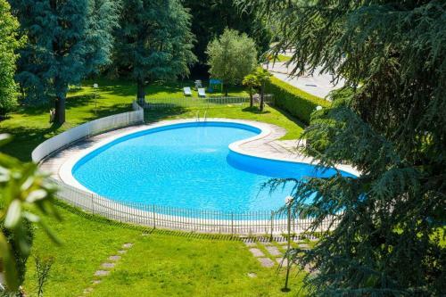Apartamento Ada Swimming Home
