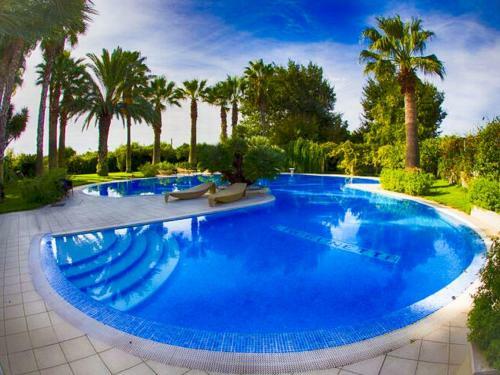Spacious Holiday Home In Massafra With Private Pool