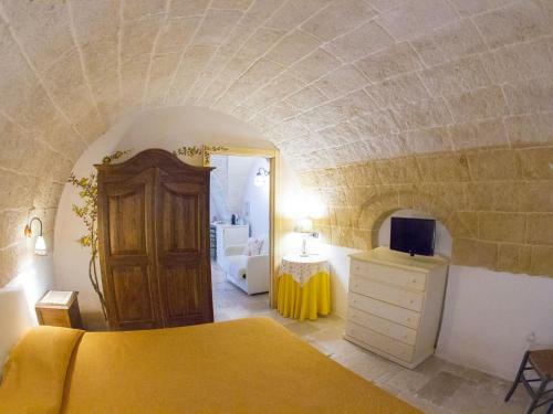 Spacious Holiday Home In Massafra With Private Pool