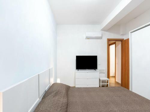 Beautiful Holiday Home In Mascali At The Beach