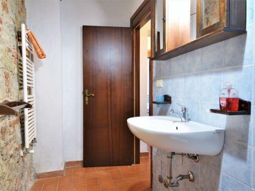 Apartment In Massa Marittima With Shared Swimming Pool