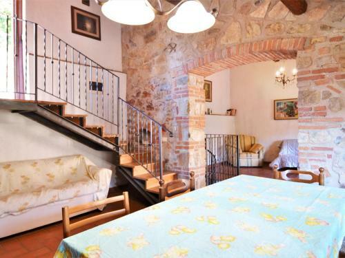 Apartment In Massa Marittima With Shared Swimming Pool