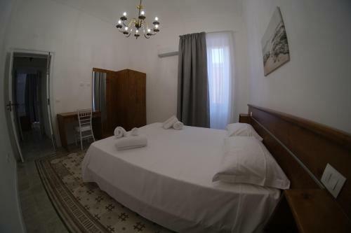 Hostal Dimora Savarino