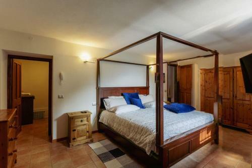 Villa Castello Del 1100 Con Vista E Jacuzzi In Valtellina