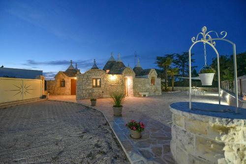 Villa Trulli Coleb� Con Piscina