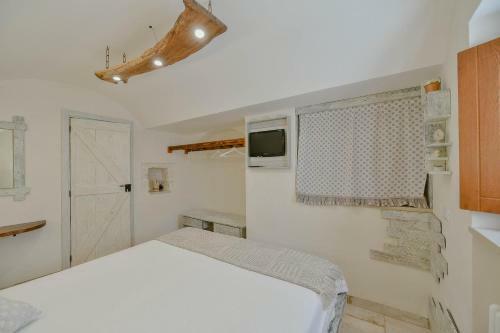 Apartamento Trulli Coleb� With Private Pool