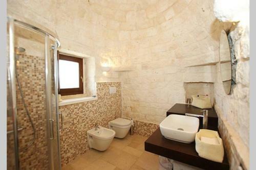 Delizioso Trullo Al Centro Della Valle D'itria