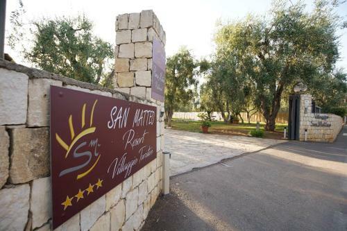 Saracena Holiday Home With Private Beach And Swimming Pool