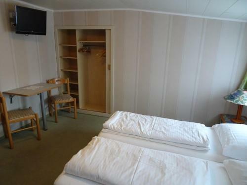 Hostal Pension Haus Am See