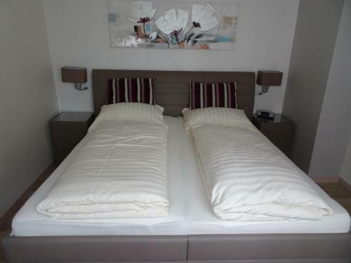 Hostal Pension Haus Am See