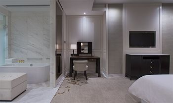 Sheraton Qingdao Licang Hotel