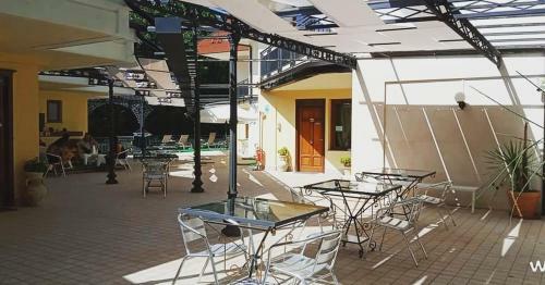 La Contessa Hotel