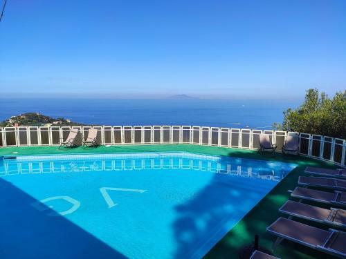 Villa Giulia Upto 12people Overlooking Capri