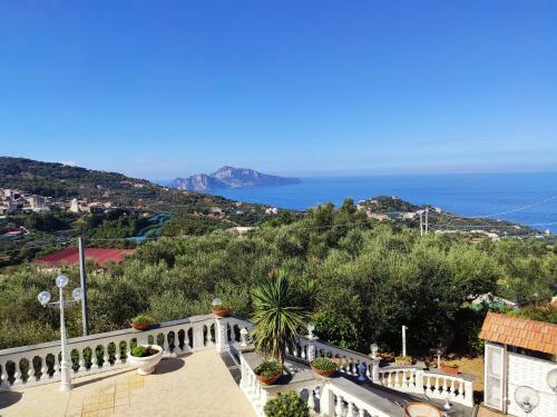 Villa Giulia Upto 12people Overlooking Capri