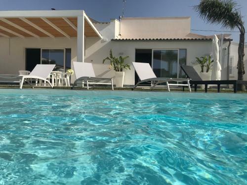 Bed & Breakfast Villa White Luxury Residence