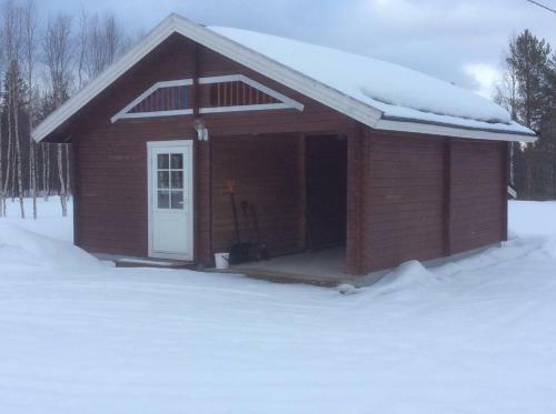 Pyrynpes� Cottage