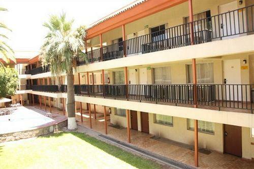 Hotel Bugambilia