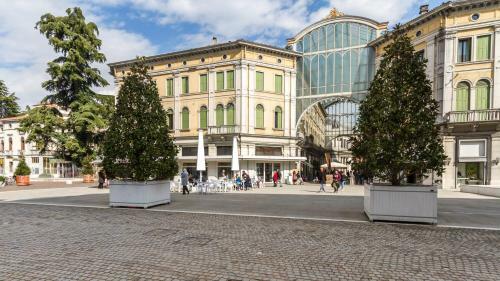 Theater Venice Apartment